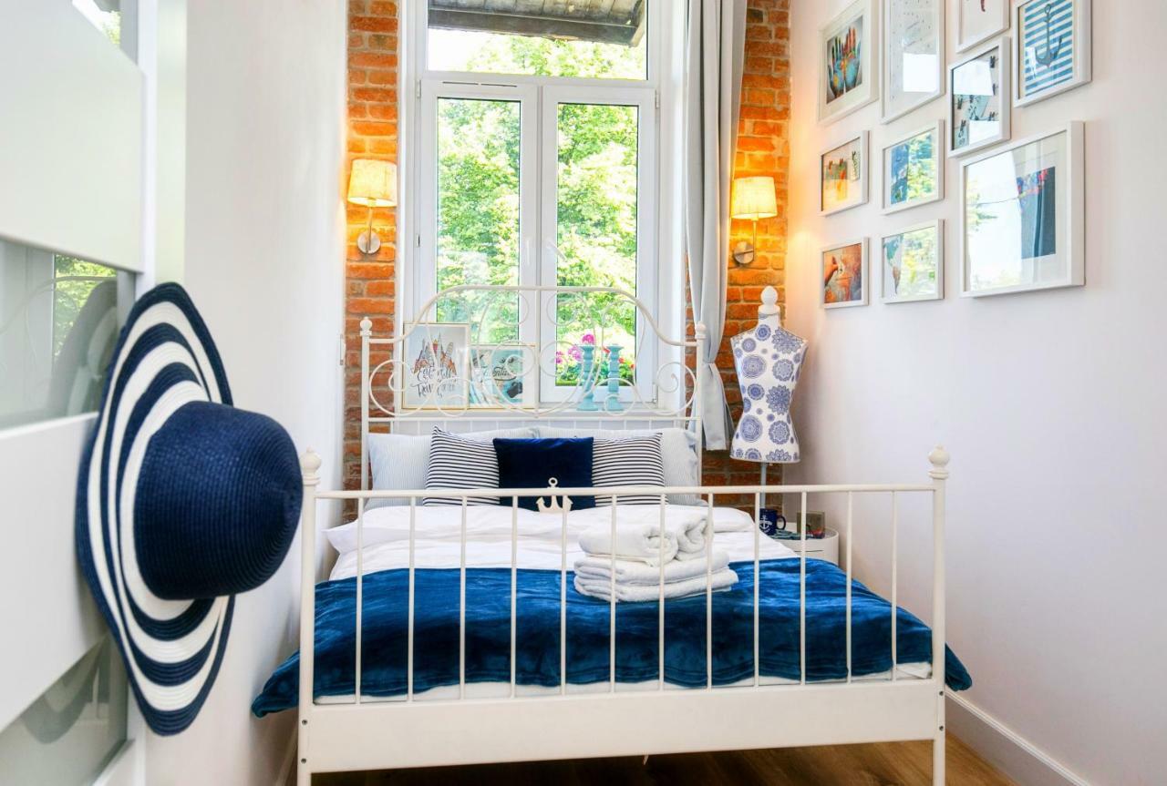 Berg Apartament Red Obok Starego Miasta Gdansk Exterior foto